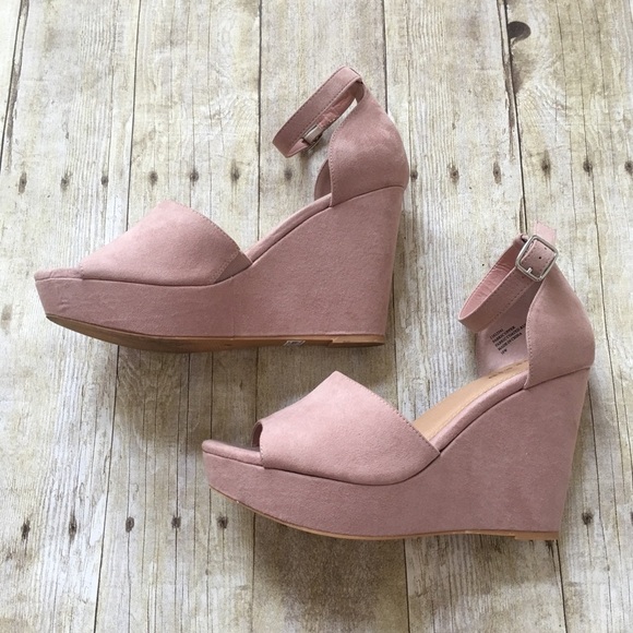 Torrid Faux Suede Peep Toe Wedge Heels - Picture 4 of 8